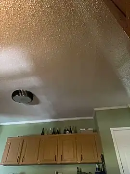 velvetta  online show from December 2, 2024, 3:03 pm