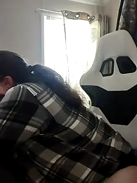 velvetta  online show from March 13, 2025, 3:39 pm