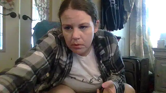 velvetta  online show from October 21, 2025, 6:08 pm