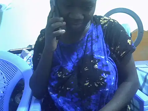 Snapshot of Petite_rider chatting on October 30, 2025, 3:24 pm Petite rider online show from October 30, 2025, 3:24 pm