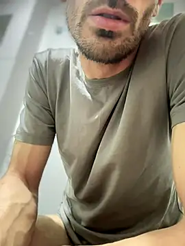 nicolaaaaas online show from October 2, 2025, 6:09 am