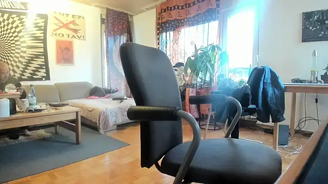 soulfuck92 online show from April 12, 2026, 5:51 pm