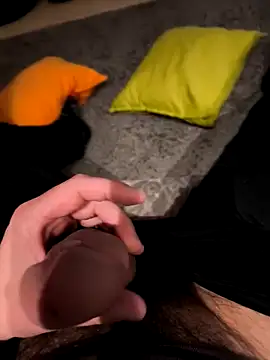 Snapshot of onbifeet chatting on February 23, 2025, 9:16 pm onbifeet online show from February 23, 2025, 9:16 pm