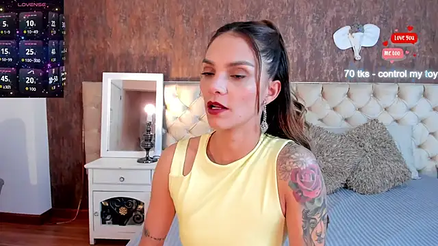 Snapshot of MeganLorensx chatting on June 24, 2026, 8:41 pm MeganLorensx online show from June 24, 2026, 8:41 pm