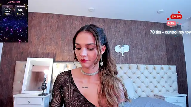 Snapshot of MeganLorensx chatting on July 1, 2026, 9:47 pm MeganLorensx online show from July 1, 2026, 9:47 pm