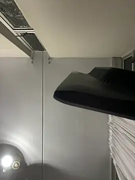 jaytee198610 online show from February 25, 2026, 6:17 pm