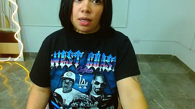 martinna tay online show from March 10, 2025, 9:53 am