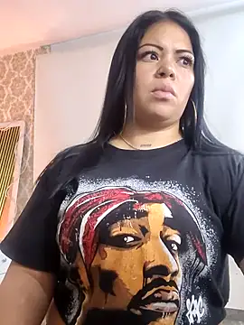 martinna tay online show from April 2, 2026, 3:26 am