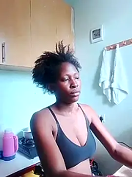 LOVELY-2BERRY online show from April 11, 2026, 9:24 am