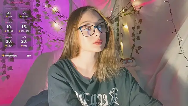 Snapshot of monlight__dana chatting on December 7, 2024, 5:31 pm monlight  dana online show from December 7, 2024, 5:31 pm