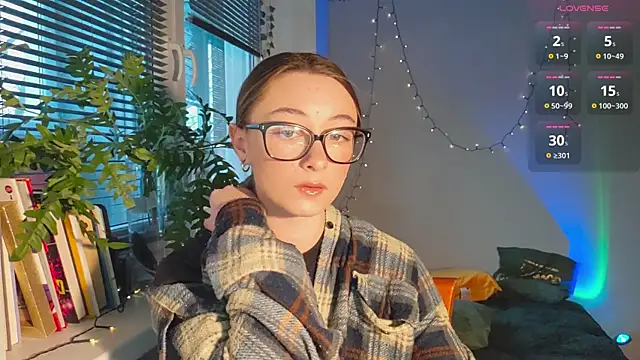 Snapshot of monlight__dana chatting on January 15, 2025, 2:24 pm monlight  dana online show from January 15, 2025, 2:24 pm