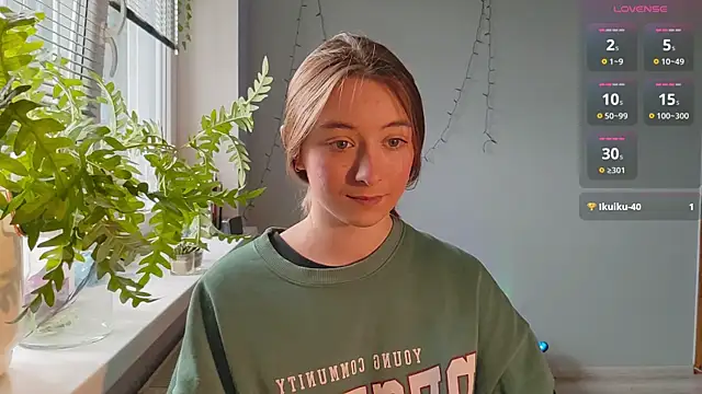 Snapshot of monlight__dana chatting on February 1, 2025, 9:54 am monlight  dana online show from February 1, 2025, 9:54 am