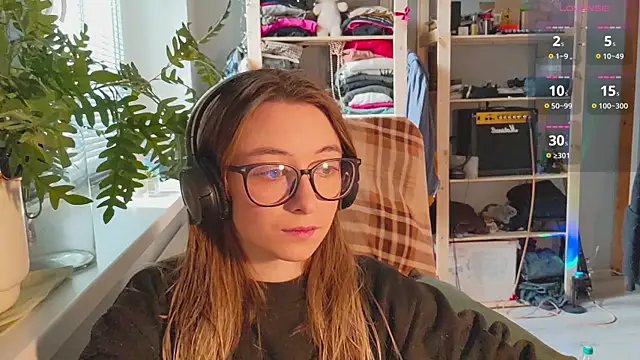 Snapshot of monlight__dana chatting on February 15, 2025, 10:44 am monlight  dana online show from February 15, 2025, 10:44 am