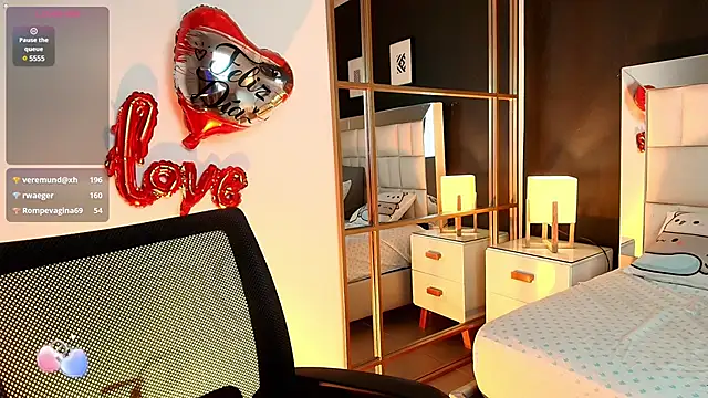 lisa casper online show from February 17, 2025, 8:36 pm