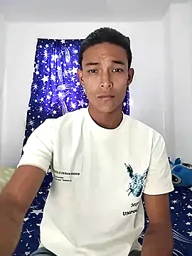 Snapshot of Demiansteven2 chatting on March 26, 2026, 7:19 pm Demiansteven2 online show from March 26, 2026, 7:19 pm