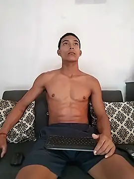 Snapshot of Demiansteven2 chatting on June 24, 2026, 6:29 pm Demiansteven2 online show from June 24, 2026, 6:29 pm