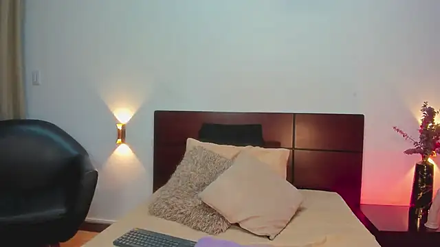 AlissaNix online show from January 11, 2025, 12:55 am