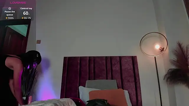 AlissaNix online show from March 28, 2026, 1:05 am