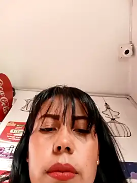  andrea30 online show from April 18, 2026, 11:36 am