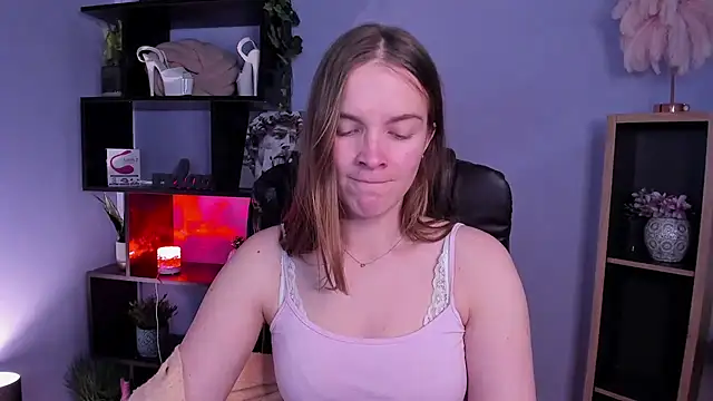 kenzie x online show from December 9, 2024, 11:04 am