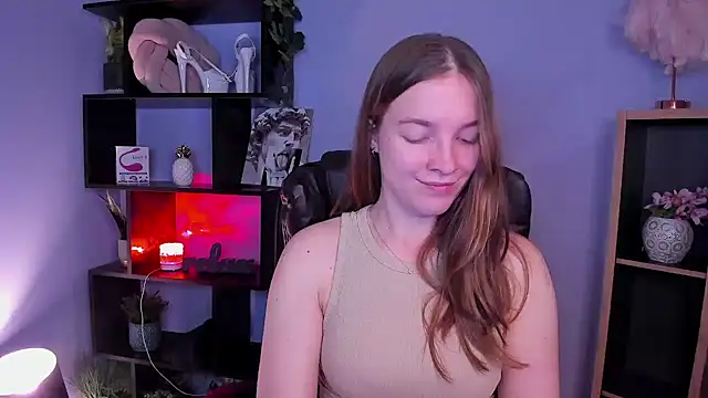 kenzie x online show from December 12, 2024, 7:19 am