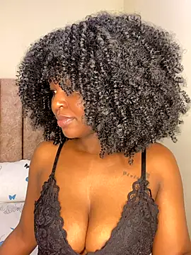 Sugar plum44 online show from December 19, 2025, 3:19 pm