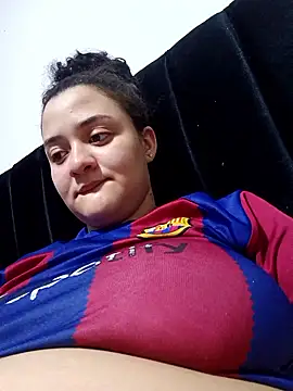 Liancy online show from April 4, 2026, 11:46 pm