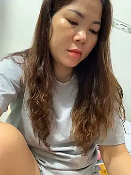 Snapshot of Baby-bigtits chatting on February 21, 2025, 12:06 pm Baby-bigtits online show from February 21, 2025, 12:06 pm