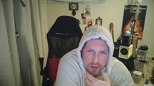 Snapshot of Rock_Pierce chatting on April 19, 2026, 10:03 am Rock Pierce online show from April 19, 2026, 10:03 am