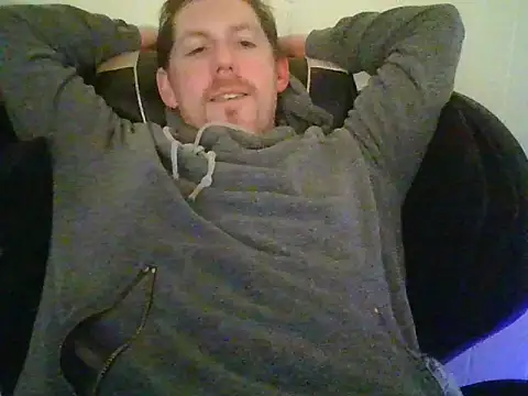 Snapshot of Rock_Pierce chatting on May 16, 2026, 10:36 am Rock Pierce online show from May 16, 2026, 10:36 am