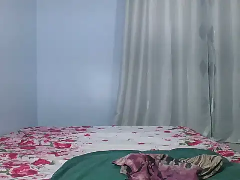 sandra sauvage online show from September 13, 2025, 7:30 am