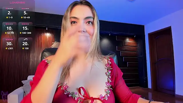 Snapshot of IsabellaaJoness chatting on March 9, 2026, 11:47 am IsabellaaJoness online show from March 9, 2026, 11:47 am