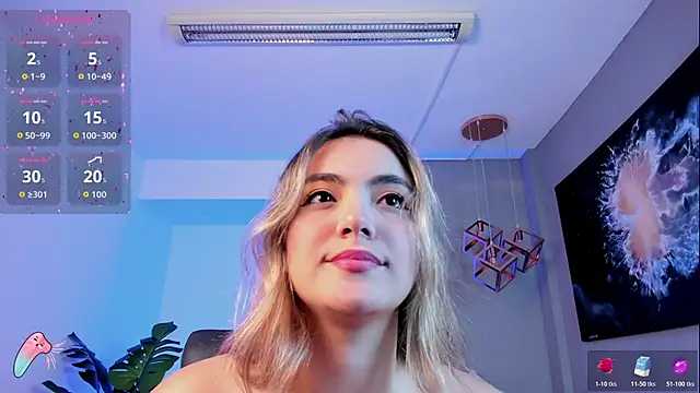 Snapshot of IsabellaaJoness chatting on March 20, 2026, 12:32 pm IsabellaaJoness online show from March 20, 2026, 12:32 pm