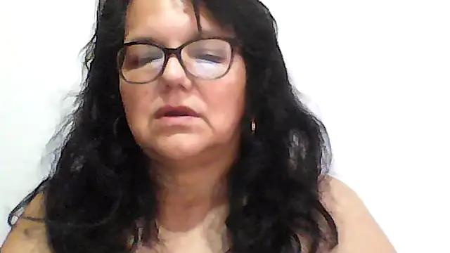 Snapshot of kassandra02 chatting on February 3, 2026, 12:21 pm kassandra02 online show from February 3, 2026, 12:21 pm