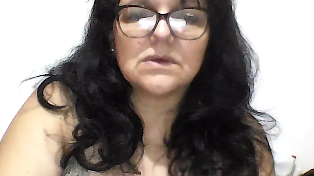 Snapshot of kassandra02 chatting on February 7, 2026, 2:48 am kassandra02 online show from February 7, 2026, 2:48 am