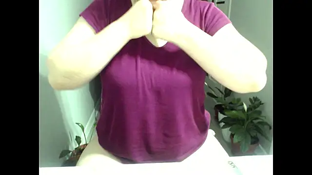 Snapshot of AsweetyAli chatting on February 25, 2025, 9:13 pm AsweetyAli online show from February 25, 2025, 9:13 pm