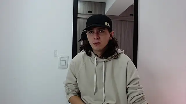 alex connorr online show from February 8, 2025, 3:00 pm