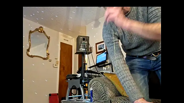 bibananaman online show from January 30, 2025, 1:33 am