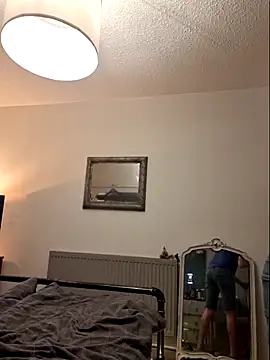 bibananaman online show from September 13, 2025, 11:15 pm