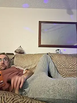 bibananaman online show from November 28, 2025, 2:36 am