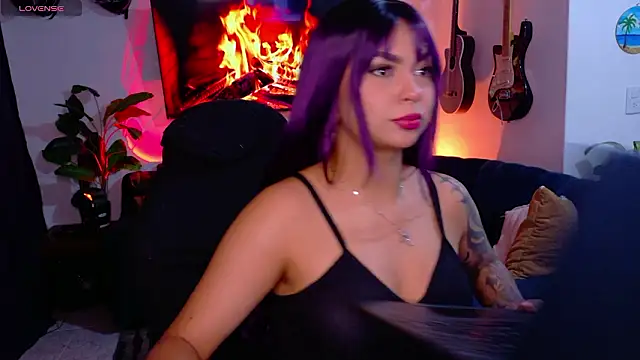 pandorabeker online show from March 24, 2026, 12:48 am