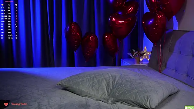 Snapshot of Healing_Hottie chatting on February 16, 2025, 9:48 pm Healing Hottie online show from February 16, 2025, 9:48 pm