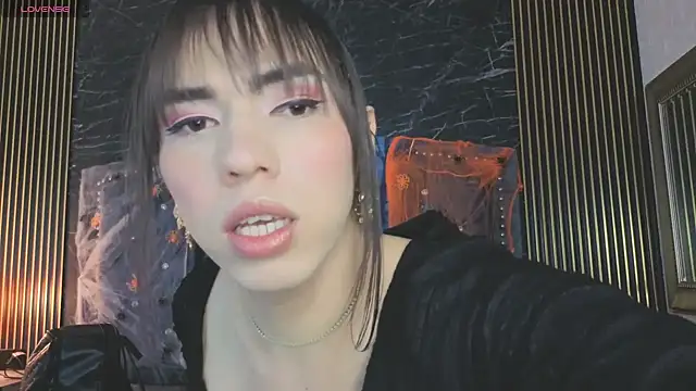 diosagolden online show from October 11, 2025, 8:40 pm