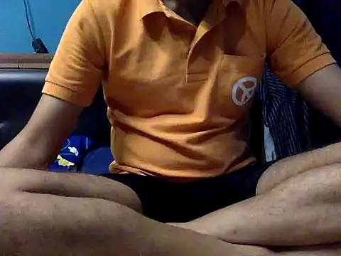 Snapshot of dreamy_lusty01 chatting on October 21, 2025, 7:09 am dreamy lusty01 online show from October 21, 2025, 7:09 am