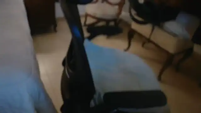 slzypvtpig online show from January 17, 2026, 11:26 am