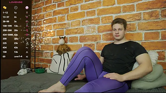 Snapshot of charlie_smiley chatting on January 10, 2026, 6:48 am charlie smiley online show from January 10, 2026, 6:48 am