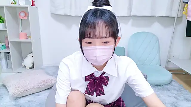 Snapshot of 86_haru chatting on January 25, 2025, 12:26 pm 86 haru online show from January 25, 2025, 12:26 pm