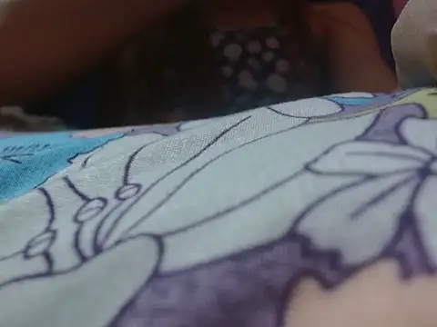 Snapshot of silky_milky chatting on October 17, 2025, 8:00 pm silky milky online show from October 17, 2025, 8:00 pm