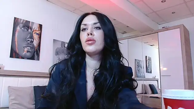 LaylaCruzRose online show from February 13, 2025, 2:56 am