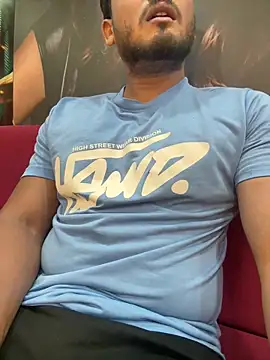 wildboy simon online show from April 7, 2026, 3:34 pm